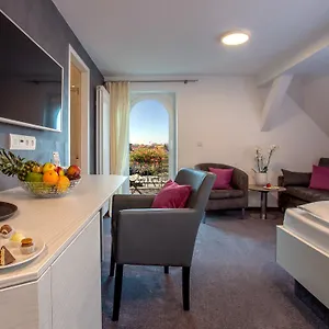3* Hotel Ebner - Boutique-hotel & Konditorei